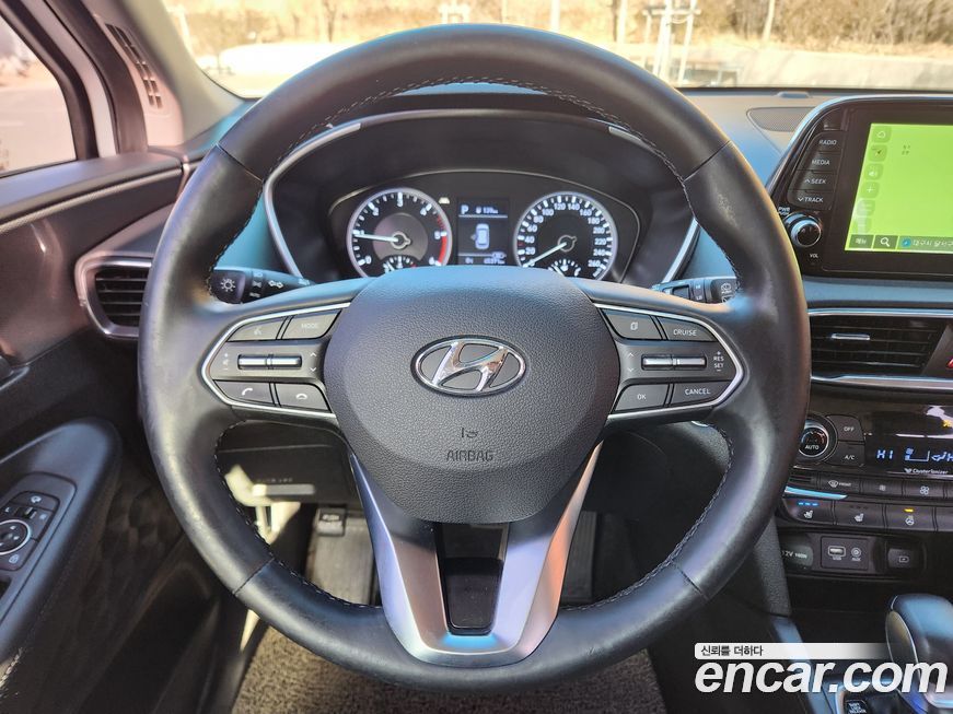 Hyundai Santafe 2020