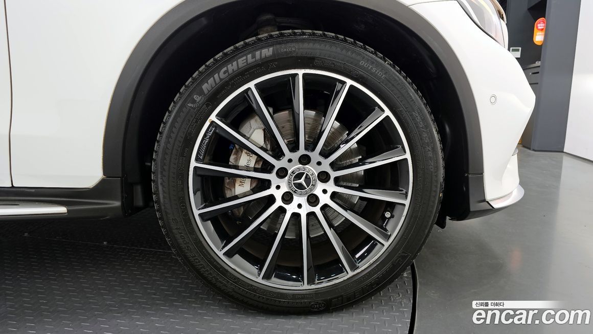 Mercedes-Benz GLC-Class 2017