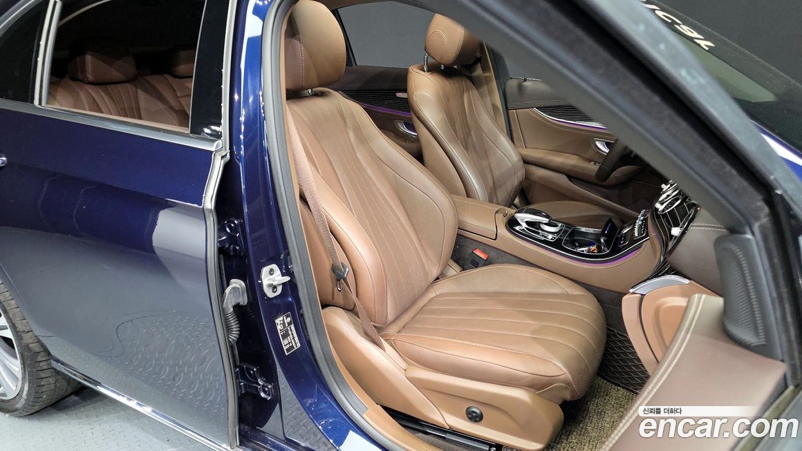 Mercedes-Benz E-Class 2020