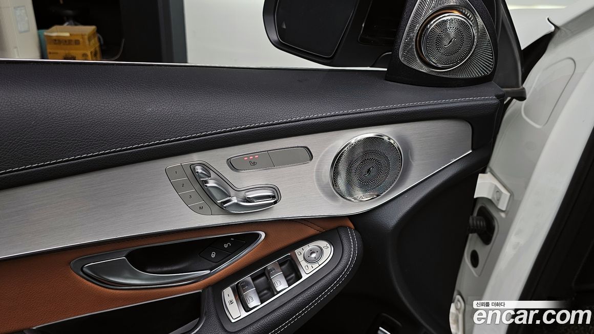 Mercedes-Benz GLC-Class 2017