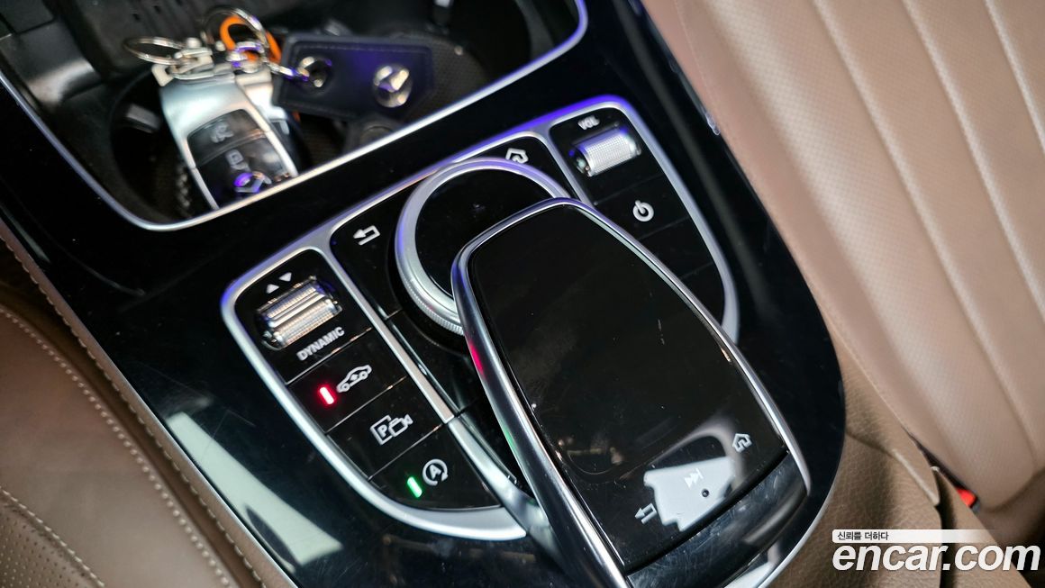 Mercedes-Benz E-Class 2020