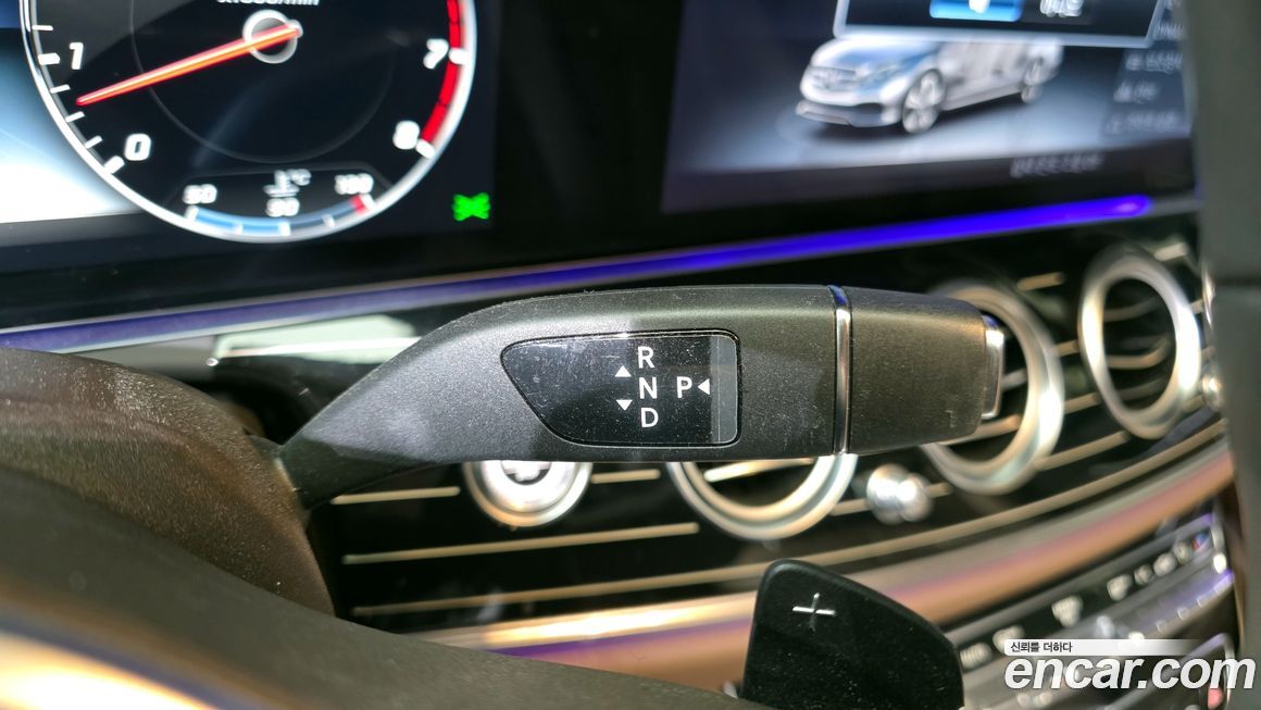 Mercedes-Benz E-Class 2020