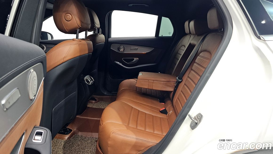 Mercedes-Benz GLC-Class 2017