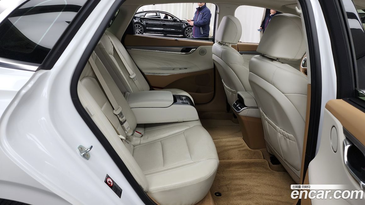 Hyundai Grandeur 2020