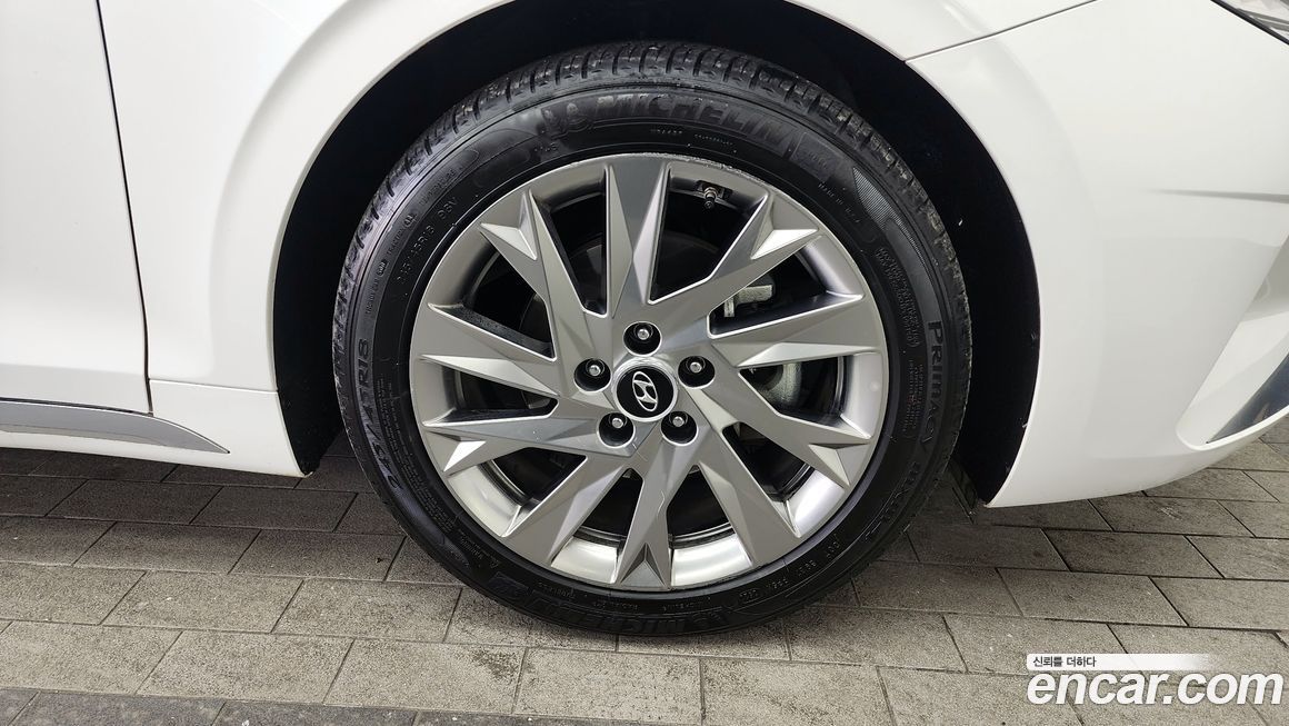 Hyundai Grandeur 2020