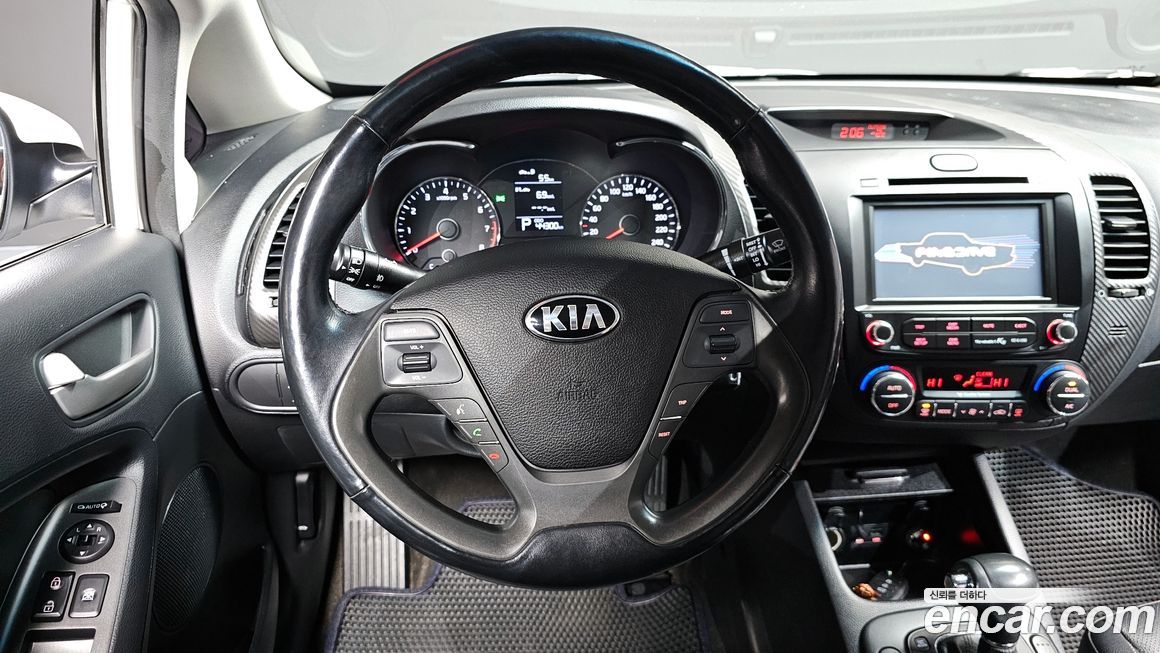 Kia K3 2015