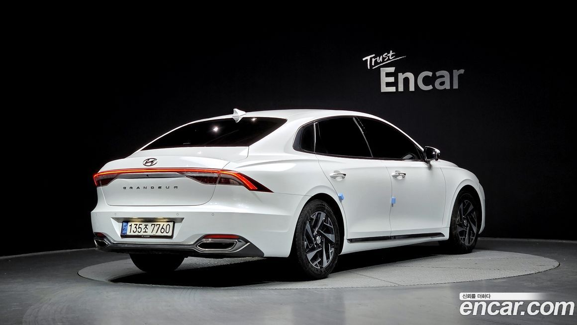 Hyundai Grandeur 2021