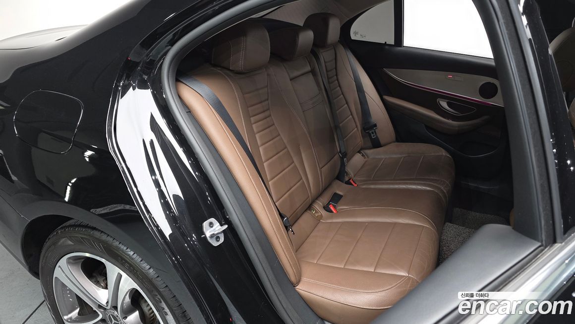 Mercedes-Benz E-Class 2019