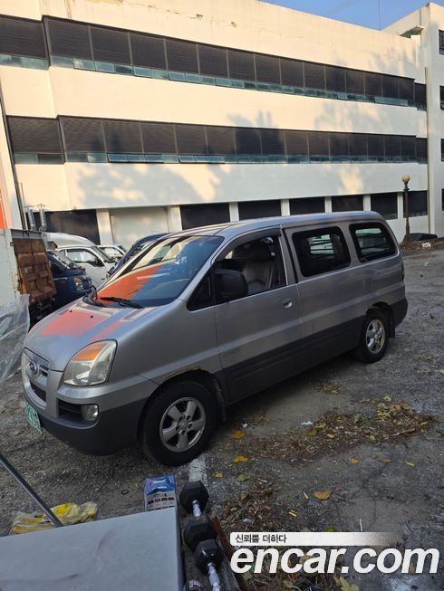 Hyundai Starex 2004