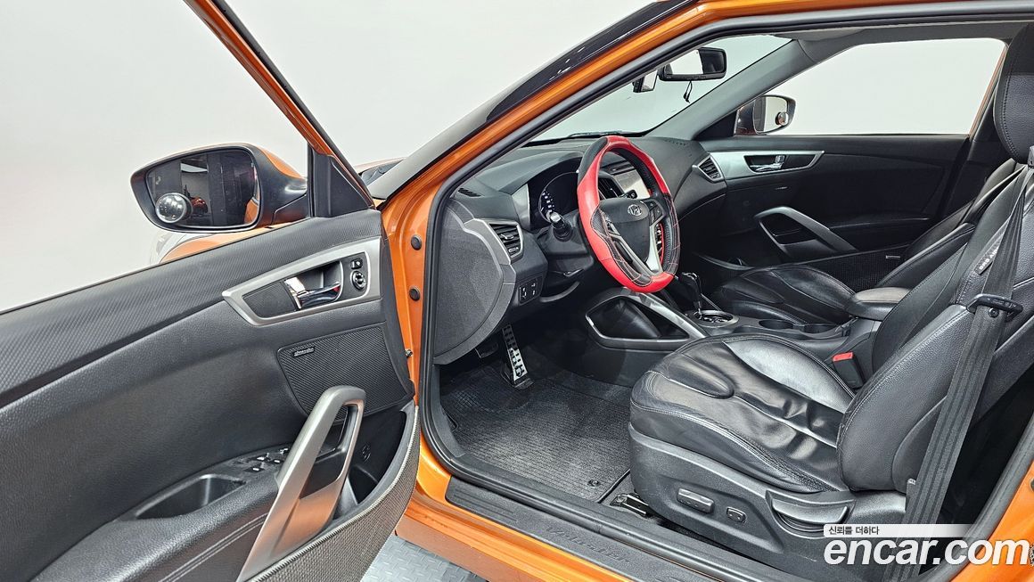 Hyundai Veloster 2012