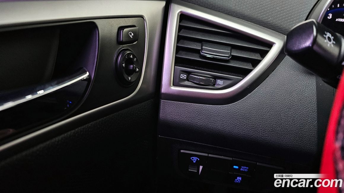 Hyundai Veloster 2012