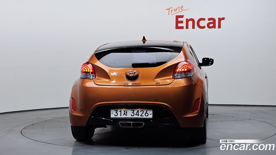 Hyundai Veloster 2012