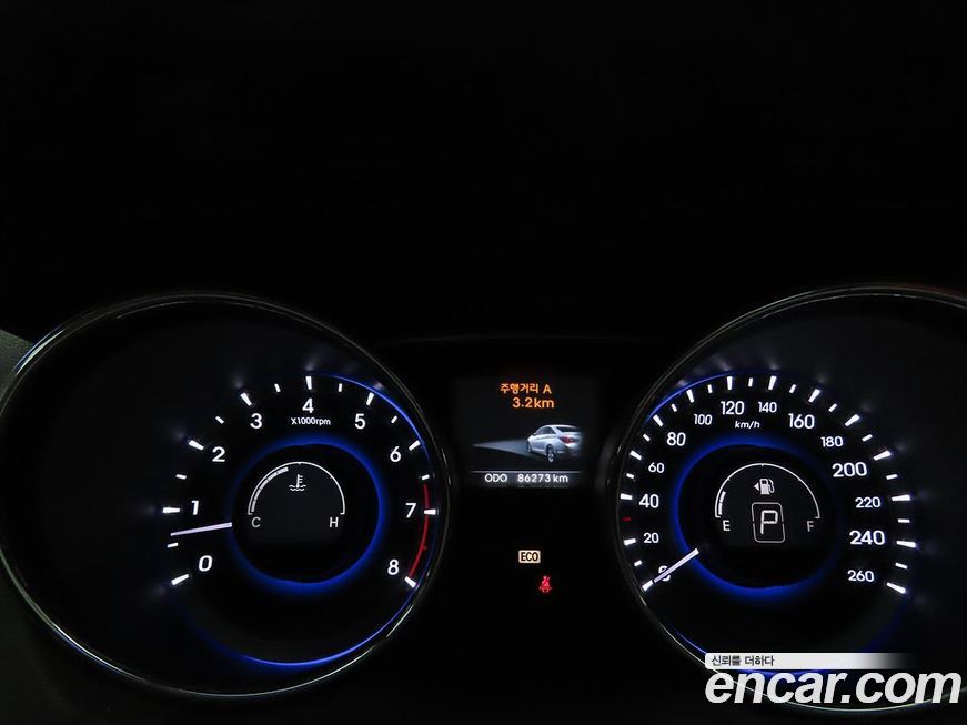 Hyundai Sonata 2010