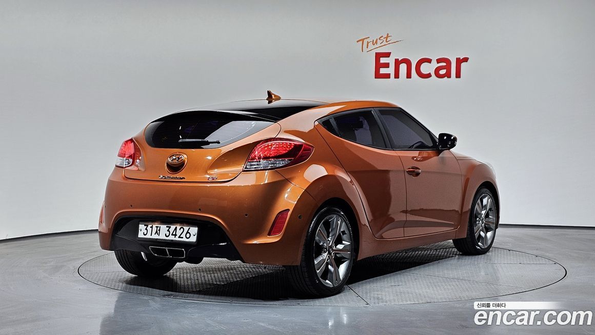Hyundai Veloster 2012