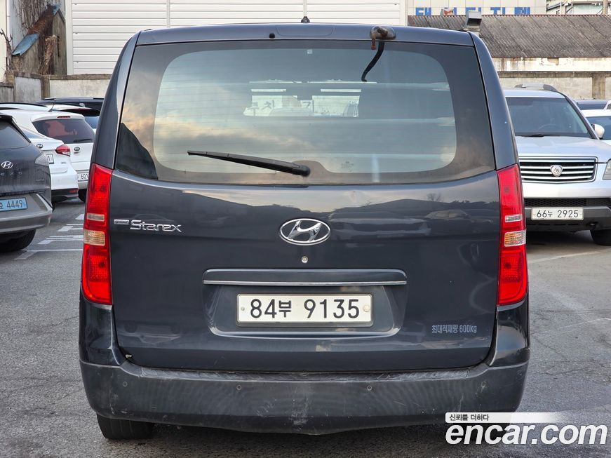 Hyundai Starex 2016