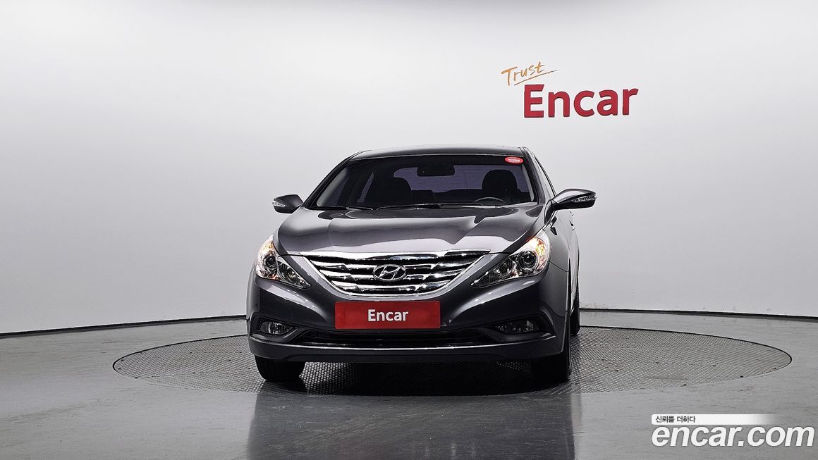 Hyundai Sonata 2011