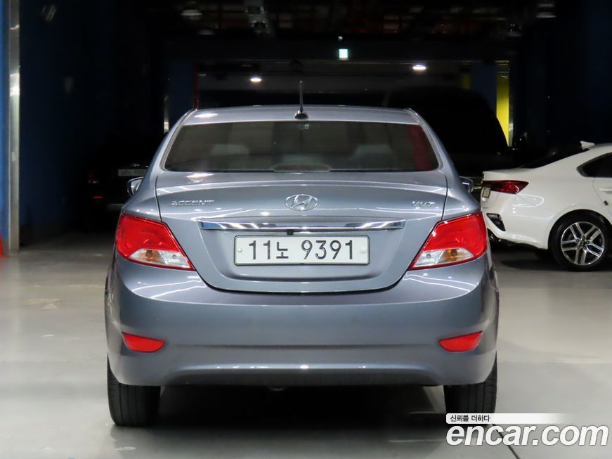 Hyundai Accent 2015