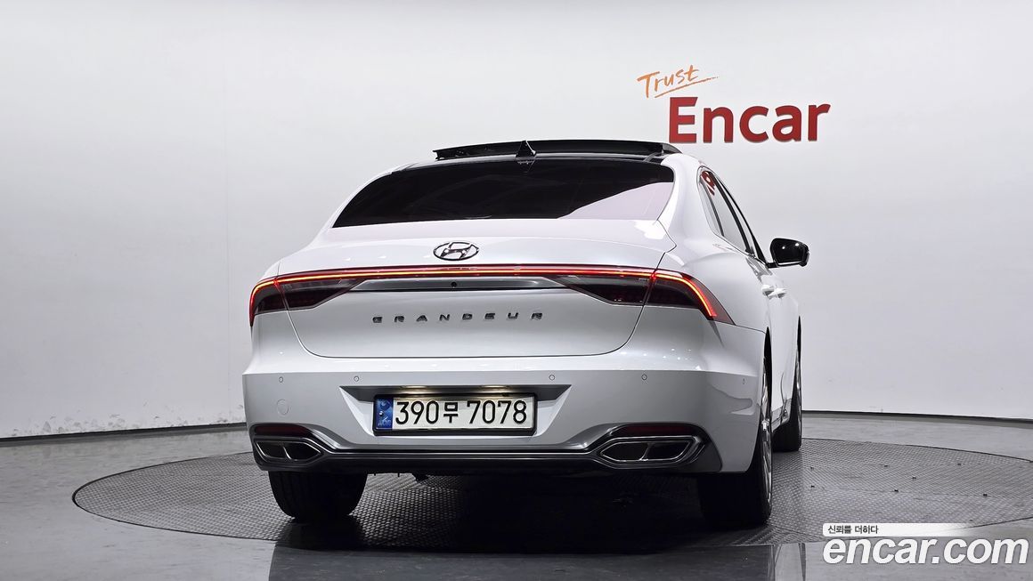 Hyundai Grandeur 2022