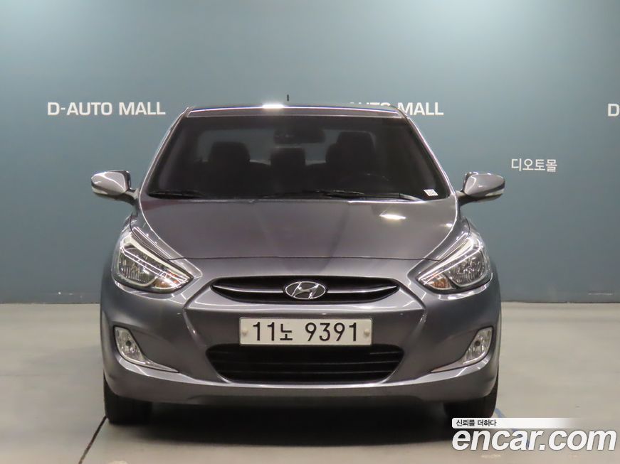 Hyundai Accent 2015