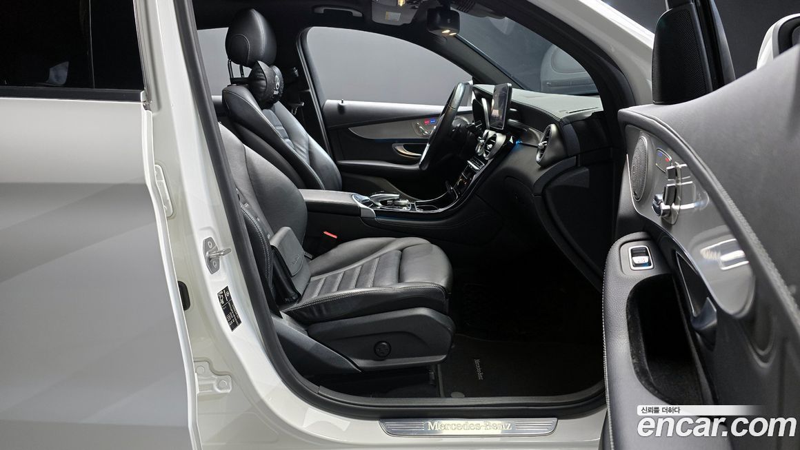 Mercedes-Benz GLC-Class 2017