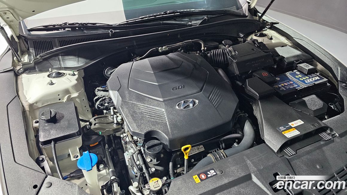 Hyundai Grandeur 2020