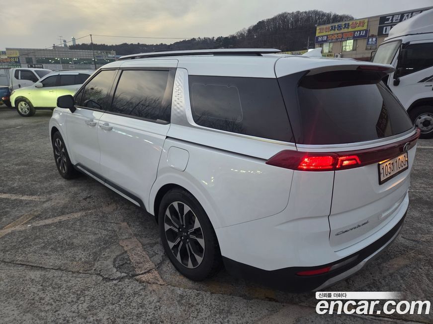 Kia Canival 2021