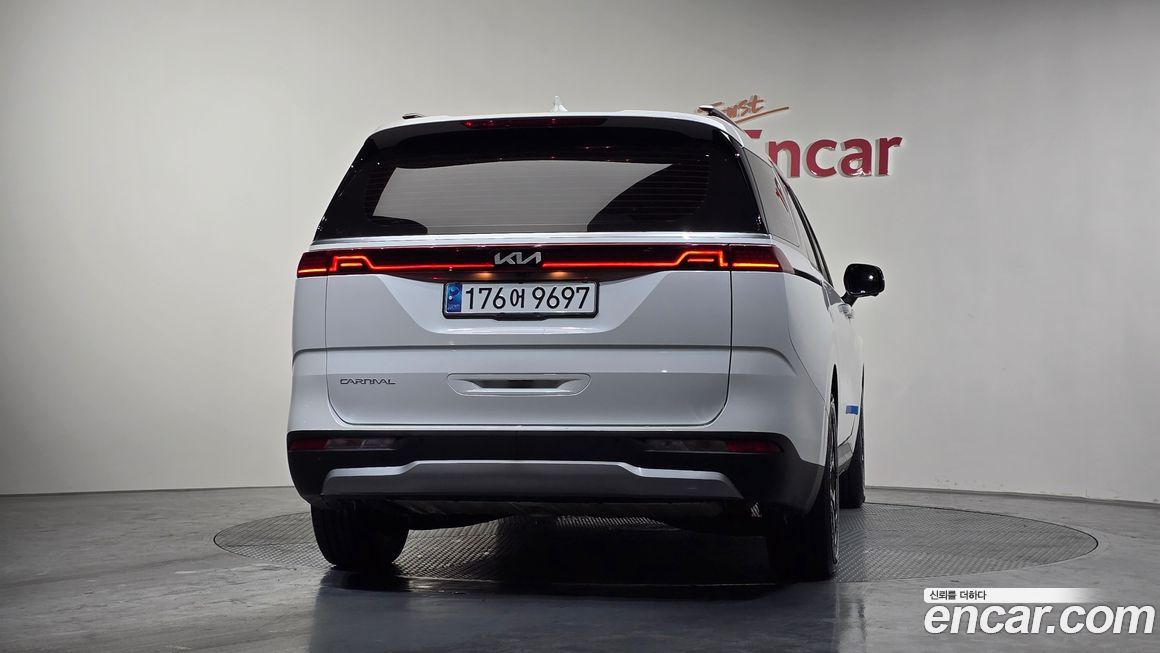 Kia Canival 2023