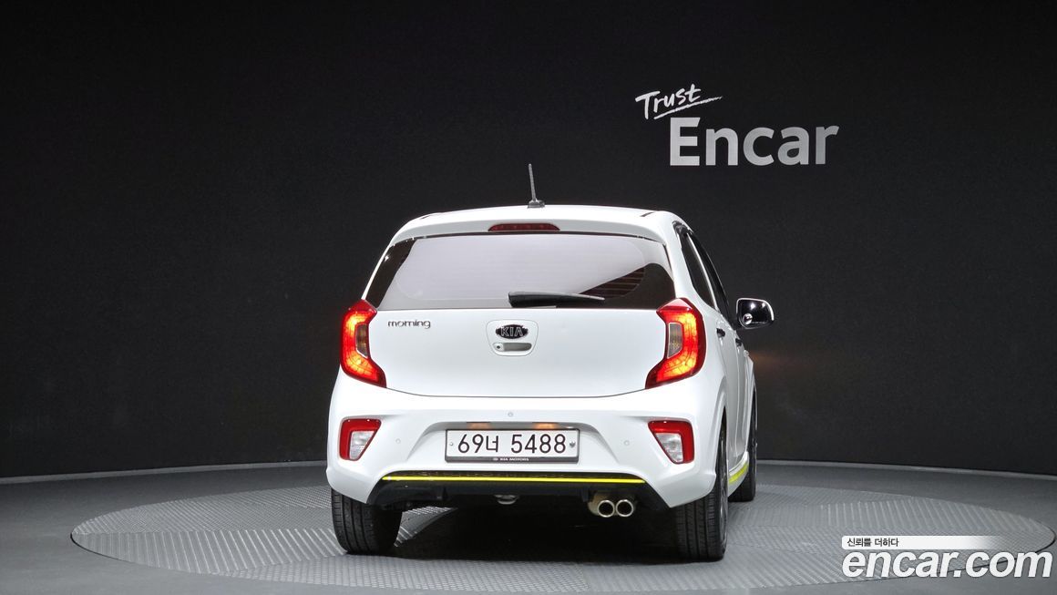 Kia morning 2017