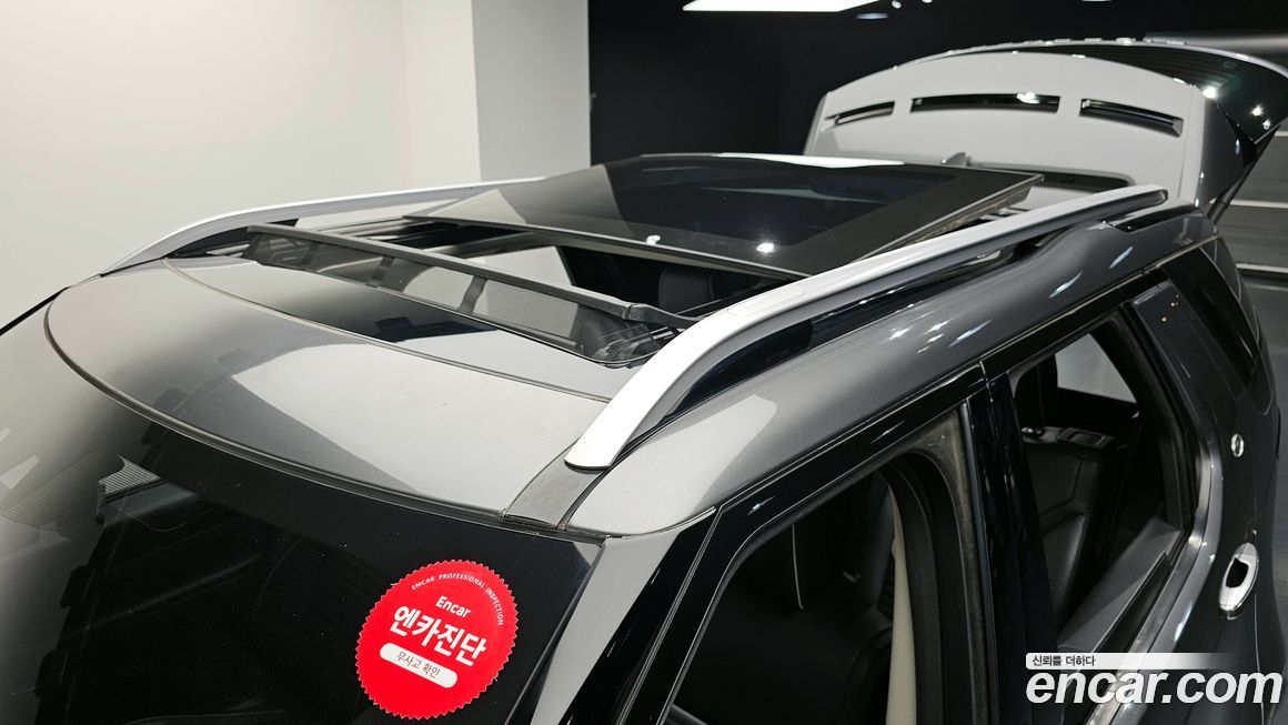 Land Rover Discovery 2019