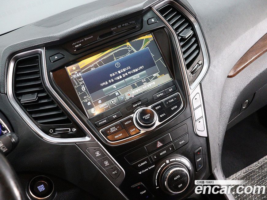 Hyundai Santafe 2014