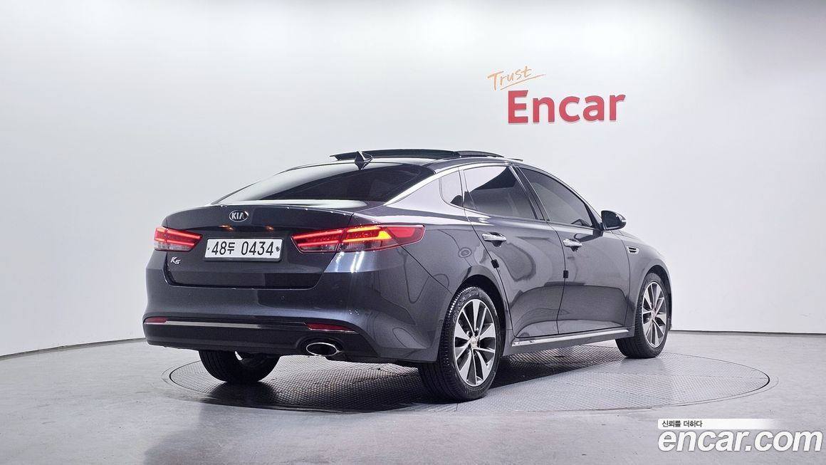 Kia K5 2016