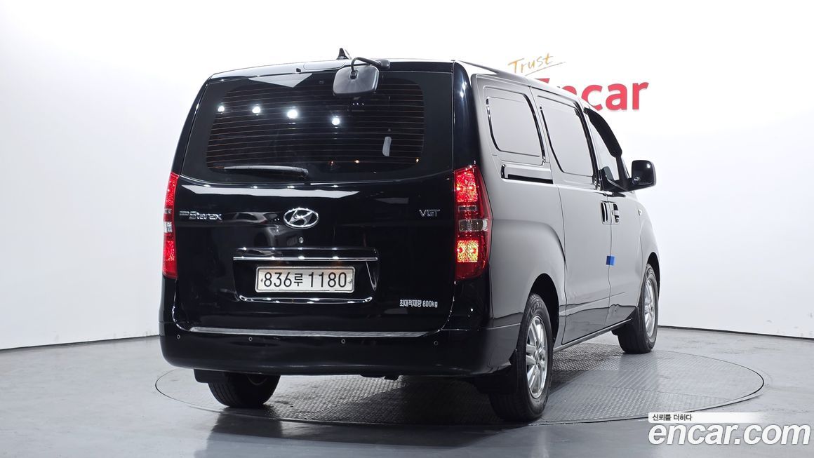 Hyundai Starex 2018