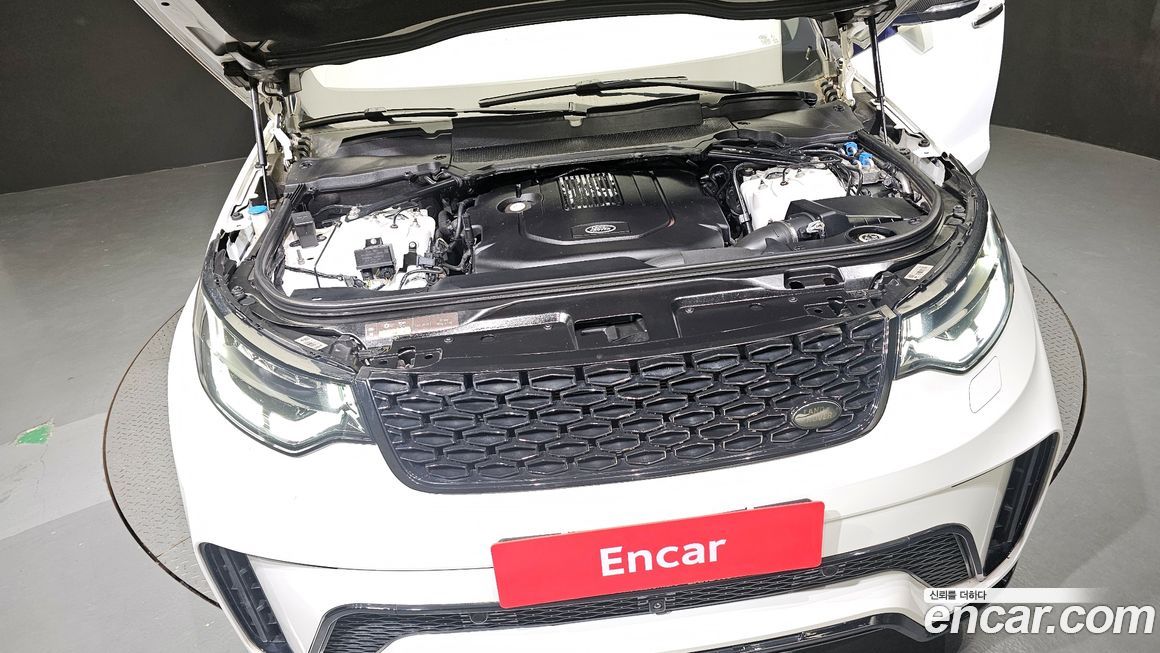 Land Rover Discovery 2018