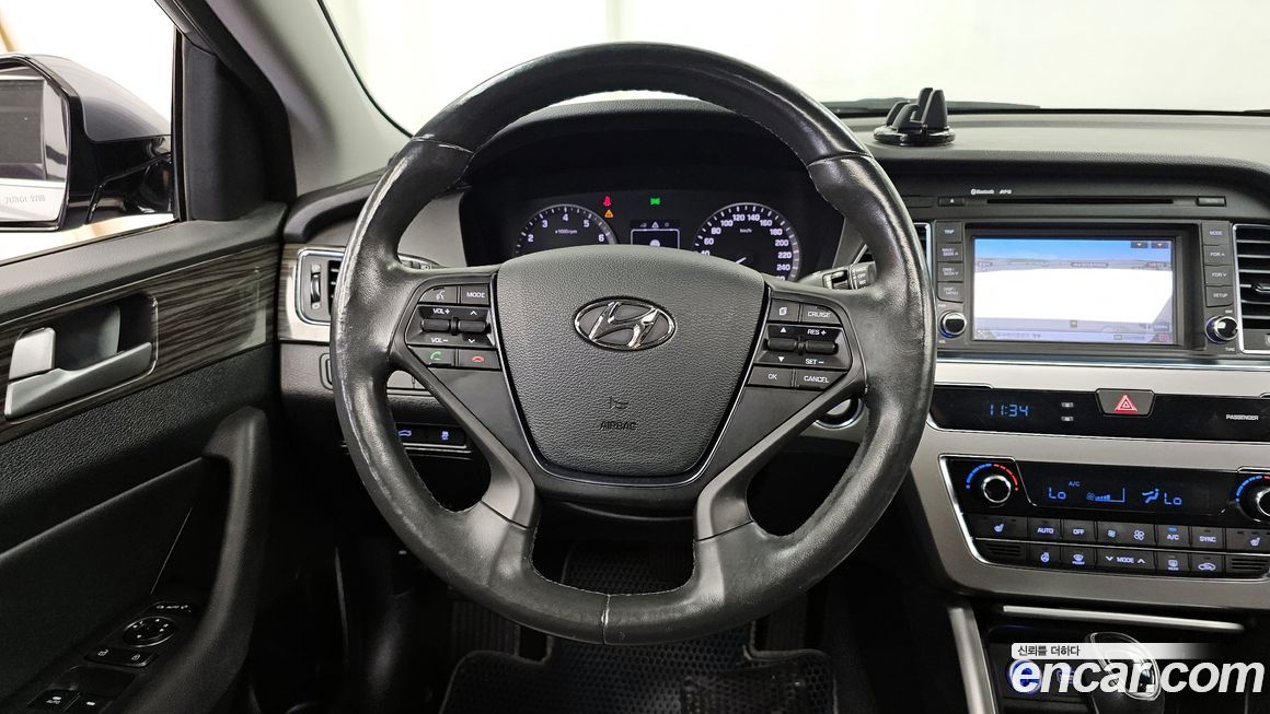 Hyundai Sonata 2015