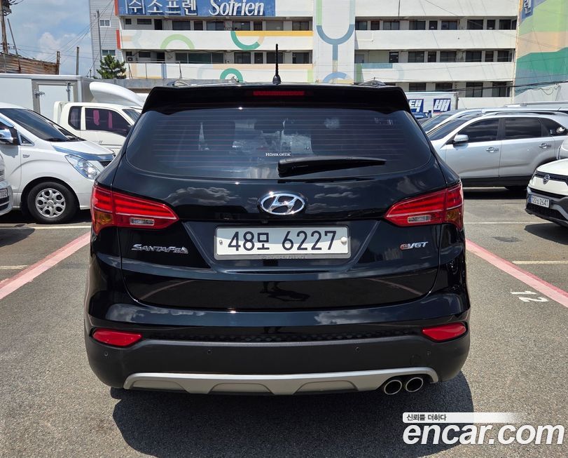 Hyundai Santafe 2015