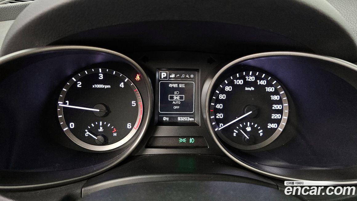 Hyundai Santafe 2016