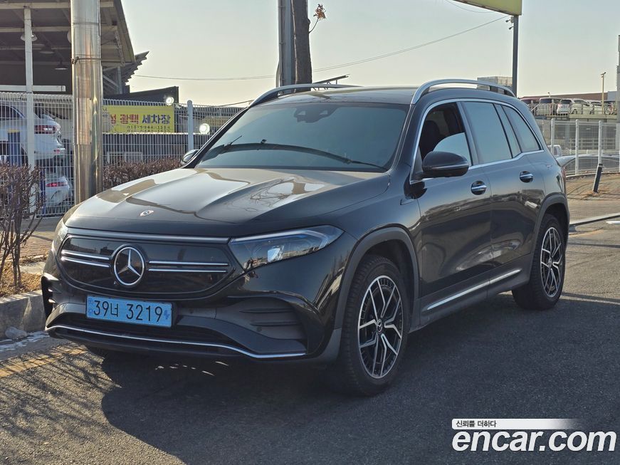 Mercedes-Benz EQB 2022