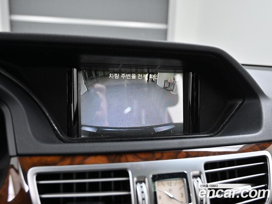 Mercedes-Benz E-Class 2014