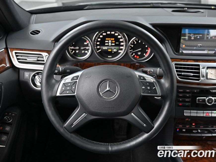 Mercedes-Benz E-Class 2014