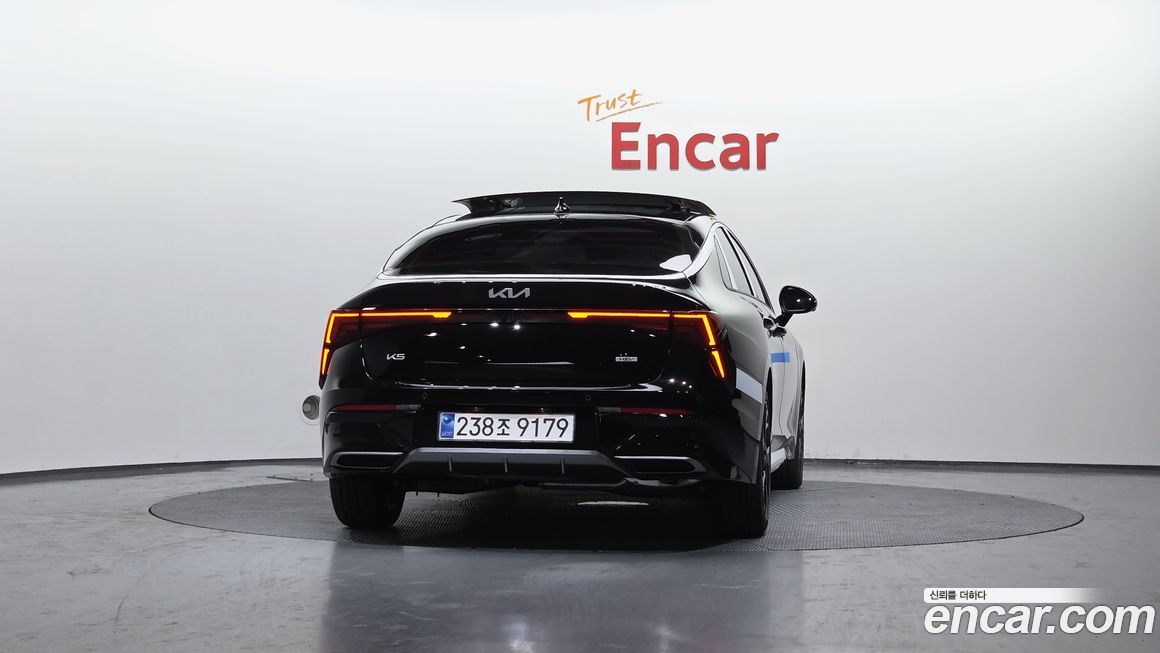 Kia K5 2026