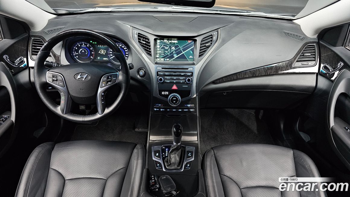 Hyundai Grandeur 2016