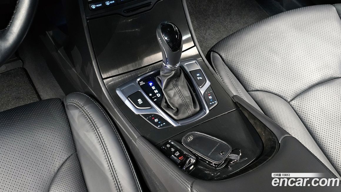 Hyundai Grandeur 2016