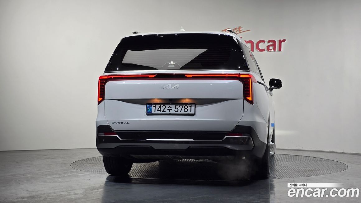 Kia Canival 2025