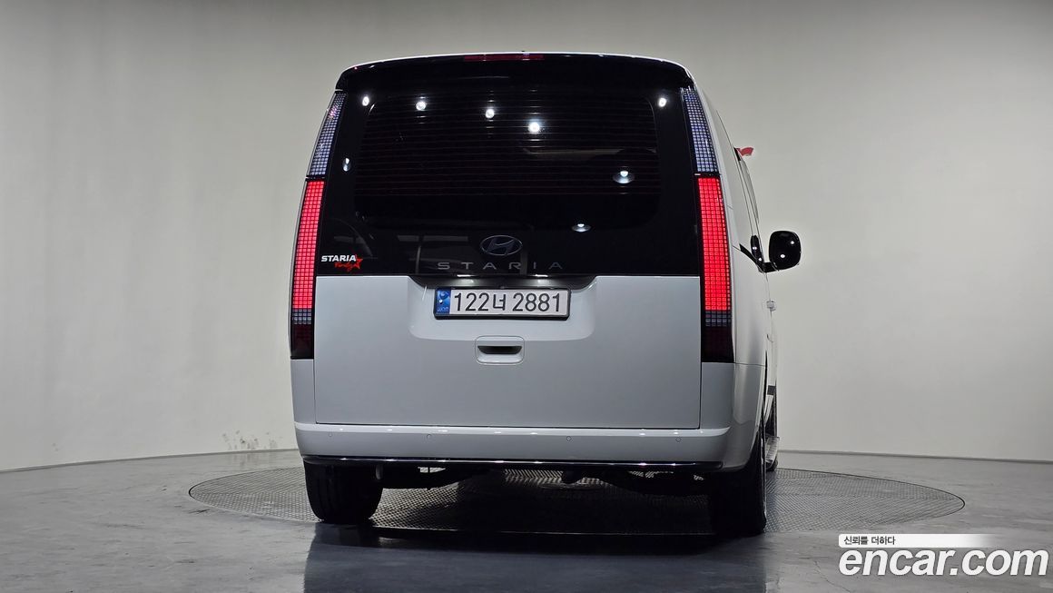 Hyundai Staria 2025