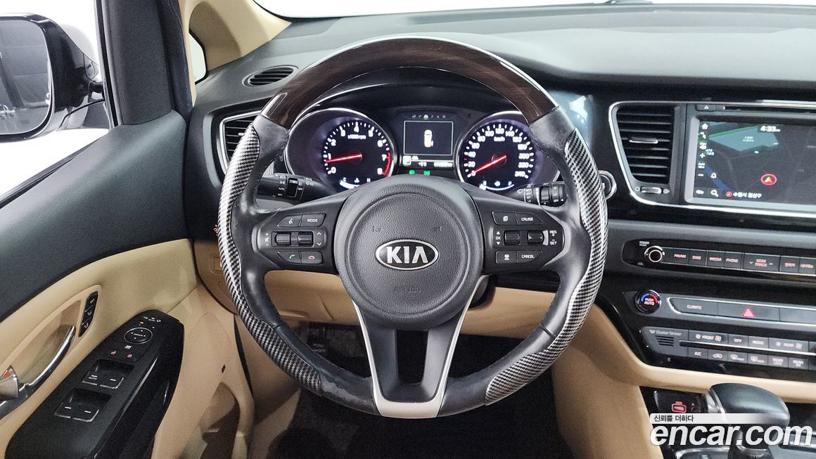 Kia Canival 2017