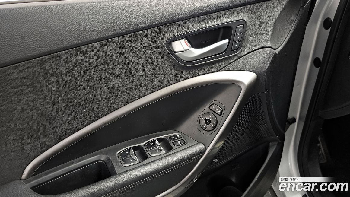 Hyundai Santafe 2016