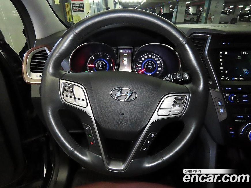 Hyundai Santafe 2015