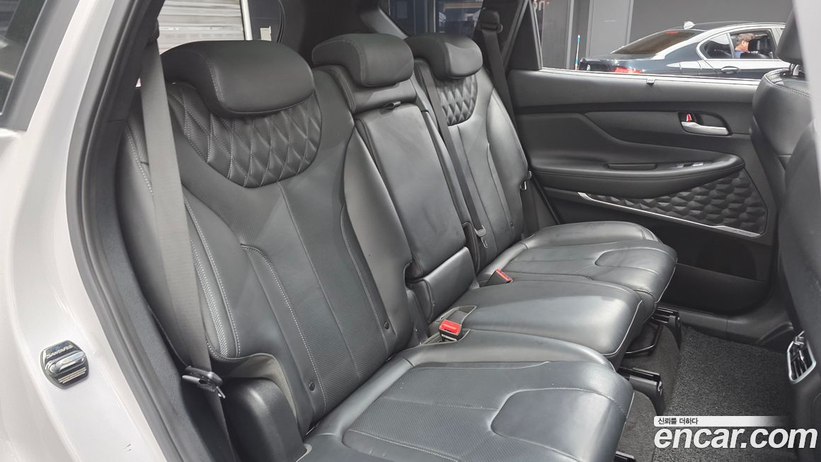 Hyundai Santafe 2022