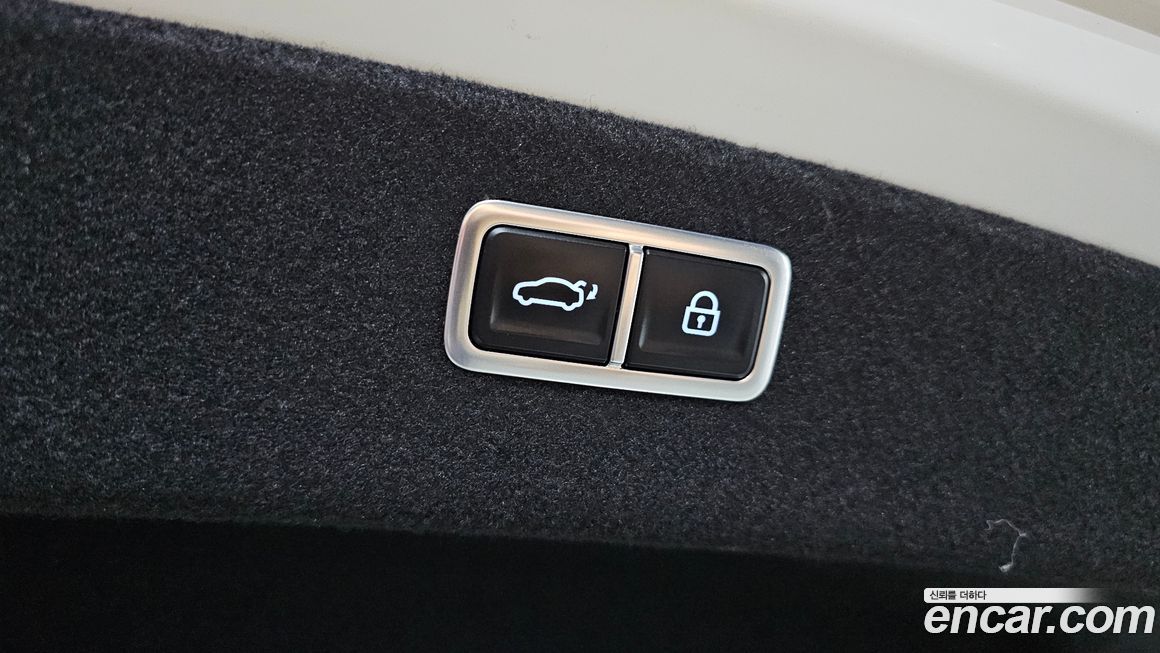 Genesis G80 2023