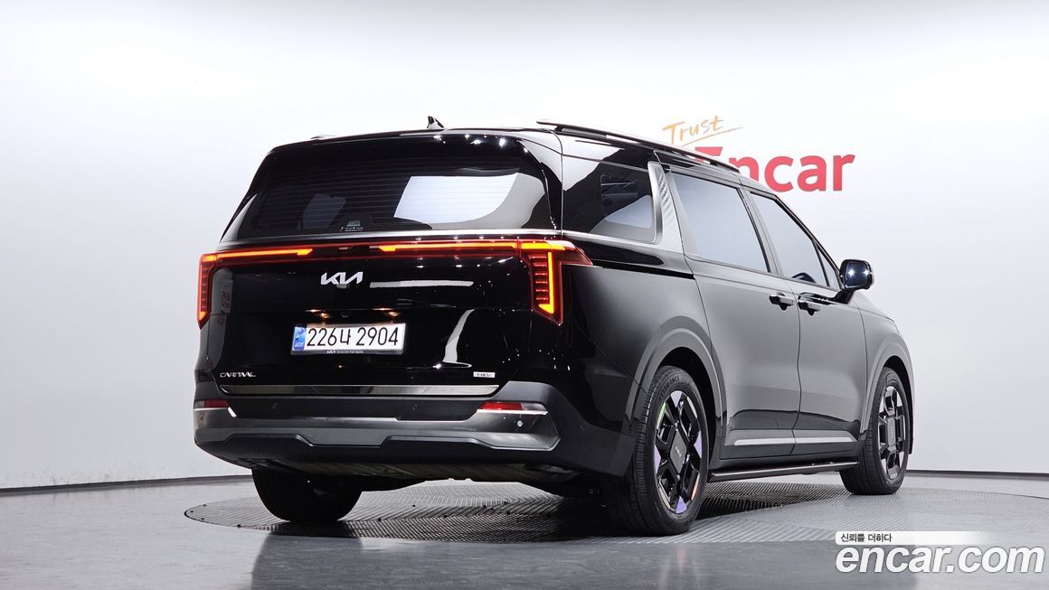 Kia Canival 2025